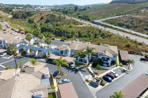 View/Area - 2708 Lake Pointe #209, Spring Valley, CA 91977 photo 11 of 13