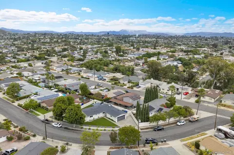 View/Area - 5985 Zora, La Mesa, CA 91942 photo 6 of 12