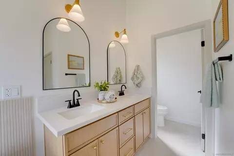 Bath - 1912 Andrews Ct, Oceanside, CA 92054 photo 9 of 12