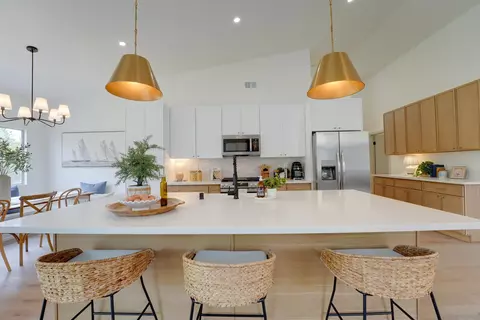 Kitchen - 1912 Andrews Ct, Oceanside, CA 92054 photo 2 of 11