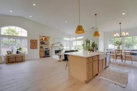 Kitchen - 1912 Andrews Ct, Oceanside, CA 92054 photo 8 of 11