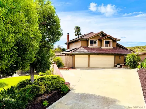 672 Chateau Pl, Escondido, CA 92029