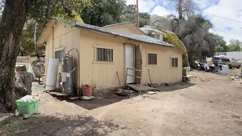 37769 Royal Dr, Boulevard, CA 91905 photo 4