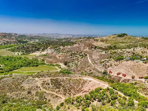 31675 Rancho Amigos Rd #1, Bonsall, CA 92003 photo 8
