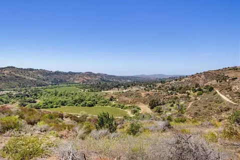 31675 Rancho Amigos Rd #1, Bonsall, CA 92003 photo 10