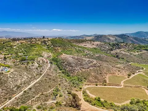 31675 Rancho Amigos Rd #1, Bonsall, CA 92003 photo 18