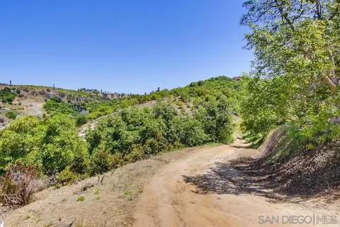 31675 Rancho Amigos Rd #1, Bonsall, CA 92003 photo 12