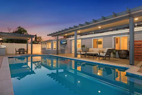 2884 Amulet St, San Diego, CA 92123