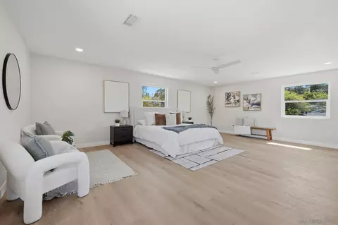 Bedroom - 14212 Tobiasson Rd, Poway, CA 92064 photo 1 of 10