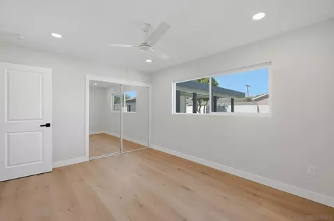 Bedroom - 14212 Tobiasson Rd, Poway, CA 92064 photo 8 of 10