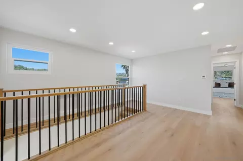 Entry Way - 14212 Tobiasson Rd, Poway, CA 92064 photo 2 of 3