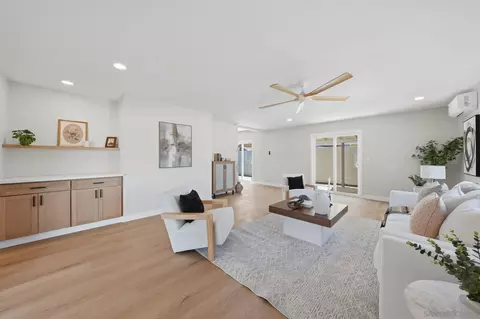 Living - 14212 Tobiasson Rd, Poway, CA 92064 photo 3 of 4