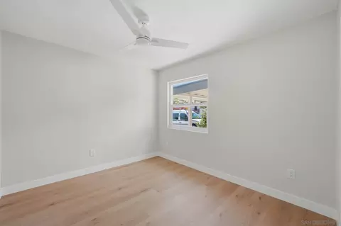 Bedroom - 14212 Tobiasson Rd, Poway, CA 92064 photo 9 of 10