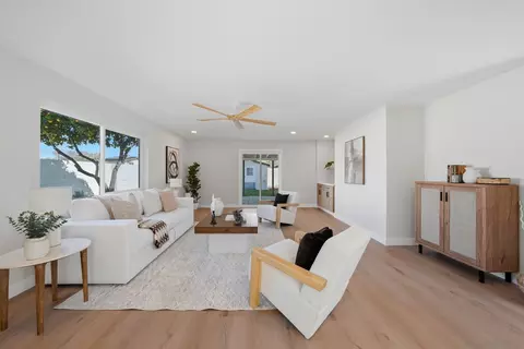 Living - 14212 Tobiasson Rd, Poway, CA 92064 photo 1 of 4