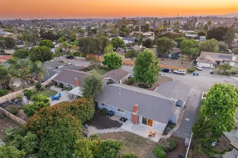 View/Area - 187 Del Sureno, Fallbrook, CA 92028 photo 1 of 4