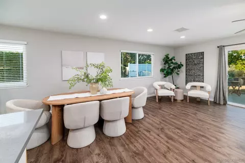 Dining - 187 Del Sureno, Fallbrook, CA 92028 photo 1 of 1