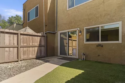 Exterior - 1417 N Broadway #B, Escondido, CA 92026 photo 5 of 14