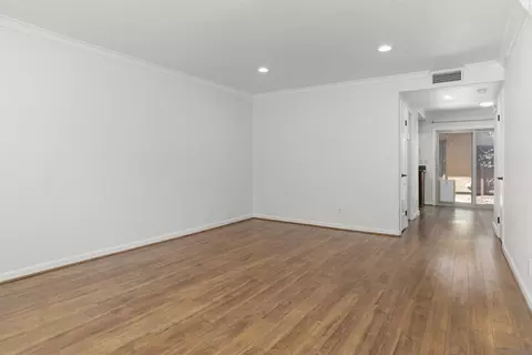 Living - 1417 N Broadway #B, Escondido, CA 92026 photo 3 of 4