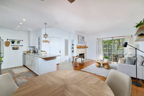 13826 Midland Rd, Poway, CA 92064