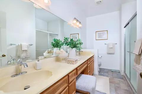 Bath - 13826 Midland Rd, Poway, CA 92064 photo 1 of 2