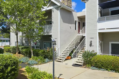 13826 Midland Rd, Poway, CA 92064
