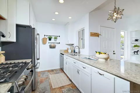 Kitchen - 13826 Midland Rd, Poway, CA 92064 photo 1 of 2