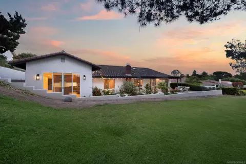 17976 Sencillo Ln, San Diego, CA 92128