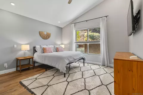 Bedroom - 1041 Saint Albans #1, Encinitas, CA 92024 photo 6 of 8