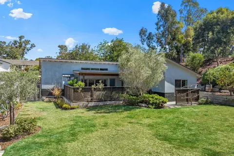 Exterior - 1041 Saint Albans #1, Encinitas, CA 92024 photo 1 of 11