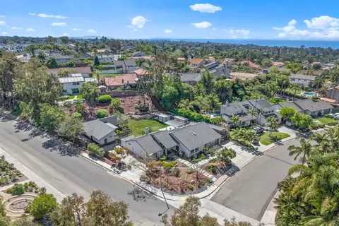 View/Area - 1041 Saint Albans #1, Encinitas, CA 92024 photo 10 of 10