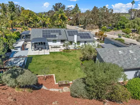 View/Area - 1041 Saint Albans #1, Encinitas, CA 92024 photo 4 of 10