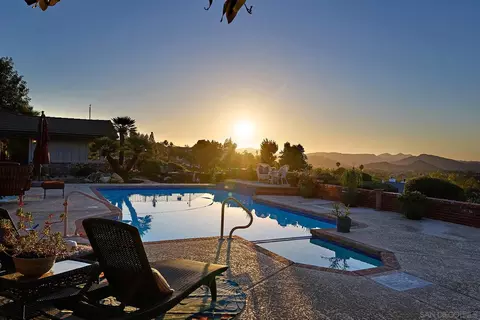 Exterior - 17505 Corte Lomas Verdes, Poway, CA 92064 photo 2 of 14