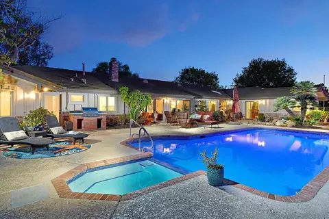 Exterior - 17505 Corte Lomas Verdes, Poway, CA 92064 photo 4 of 14