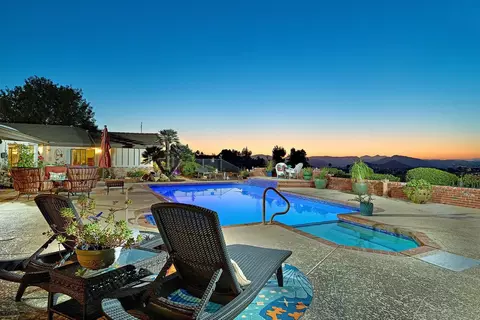 Exterior - 17505 Corte Lomas Verdes, Poway, CA 92064 photo 5 of 14