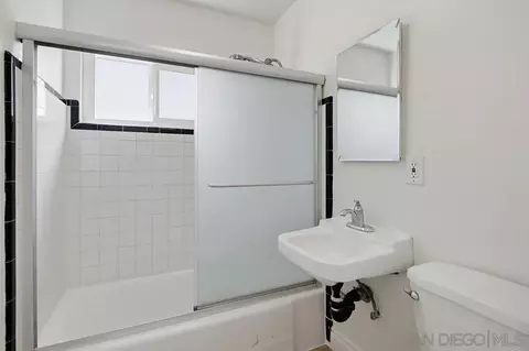 Bath - 12429 Julian, Lakeside, CA 92040 photo 1 of 1