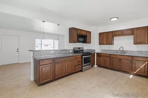 Kitchen - 12429 Julian, Lakeside, CA 92040 photo 2 of 3