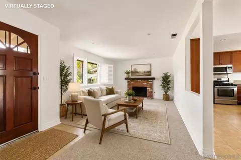 Living - 1658 Boyle Ave, Escondido, CA 92027 photo 1 of 4