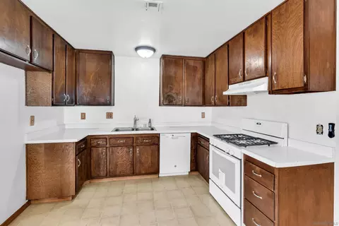 Kitchen - 901 Saint George Ct, Spring Valley, CA 91977 photo 1 of 2
