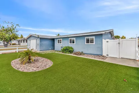 Exterior - 901 Saint George Ct, Spring Valley, CA 91977 photo 3 of 9