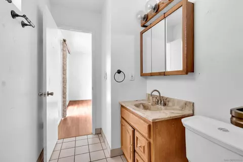 Bath - 901 Saint George Ct, Spring Valley, CA 91977 photo 3 of 3