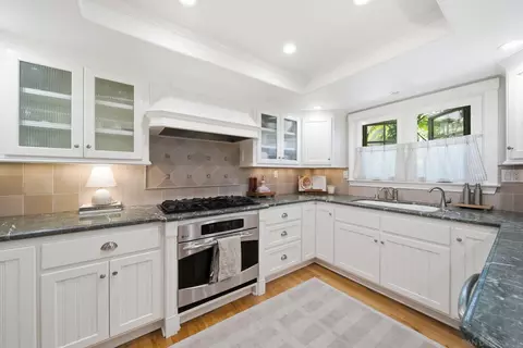 Kitchen - 2148 S Coast Hwy, Oceanside, CA 92054 photo 2 of 4
