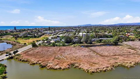 View/Area - 2148 S Coast Hwy, Oceanside, CA 92054 photo 8 of 9