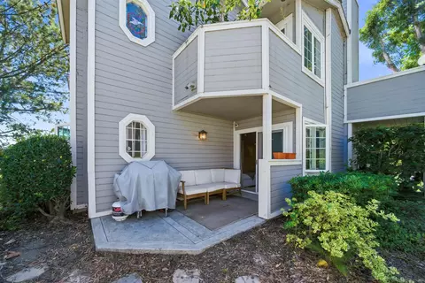 Exterior - 2148 S Coast Hwy, Oceanside, CA 92054 photo 4 of 5