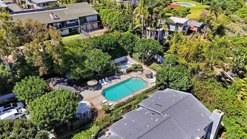 Exterior - 2148 S Coast Hwy, Oceanside, CA 92054 photo 5 of 5