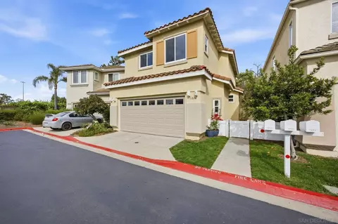 Exterior - 1804 Key Largo Rd, Vista, CA 92081 photo 3 of 4