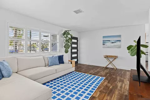 Living - 3027 Linda Dr, Oceanside, CA 92056 photo 3 of 3