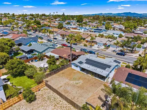 View/Area - 3027 Linda Dr, Oceanside, CA 92056 photo 4 of 6
