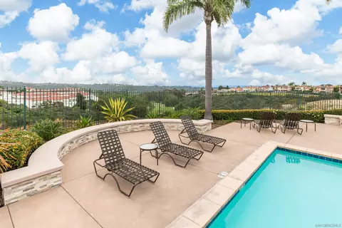 Exterior - 7100 Surfbird, Carlsbad, CA 92011 photo 13 of 14