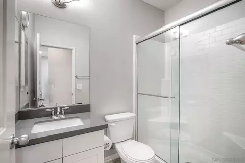 Bath - 8850 Olive Ln #7, Santee, CA 92071 photo 1 of 3