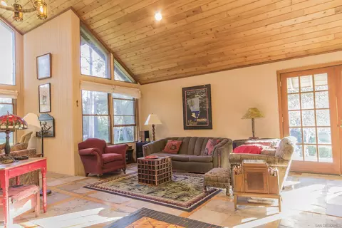 Living - 28831 Spruce, Pine Valley, CA 91962 photo 6 of 10